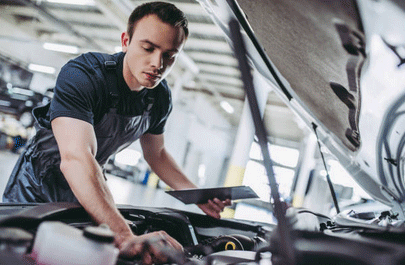 A good auto repair shop provides engine repair, diagnostic and tune up services.